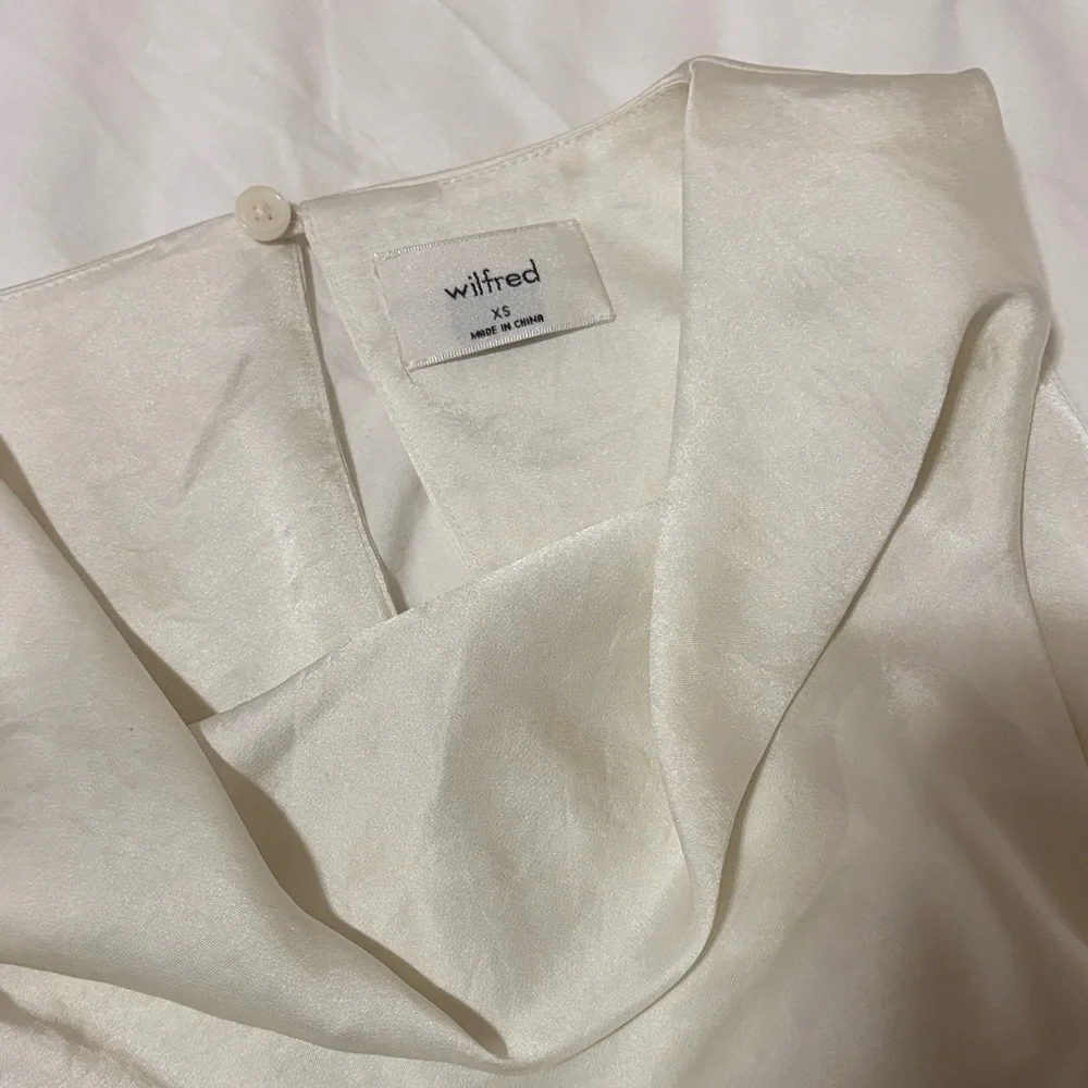 Wilfred Cream Sleeveless Top - Picture 3 of 3